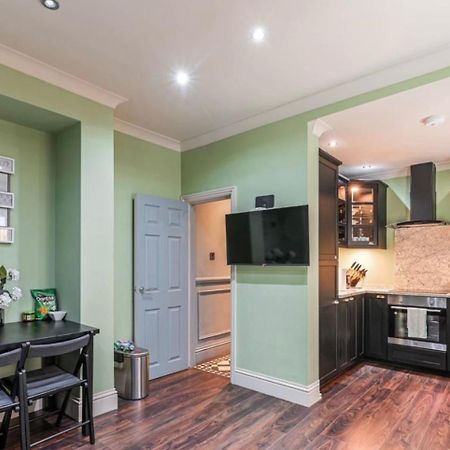 Stylish 2 Bedrooms Flat Sleeps 6 & Garden London Zone 2 Cls Central Exterior foto